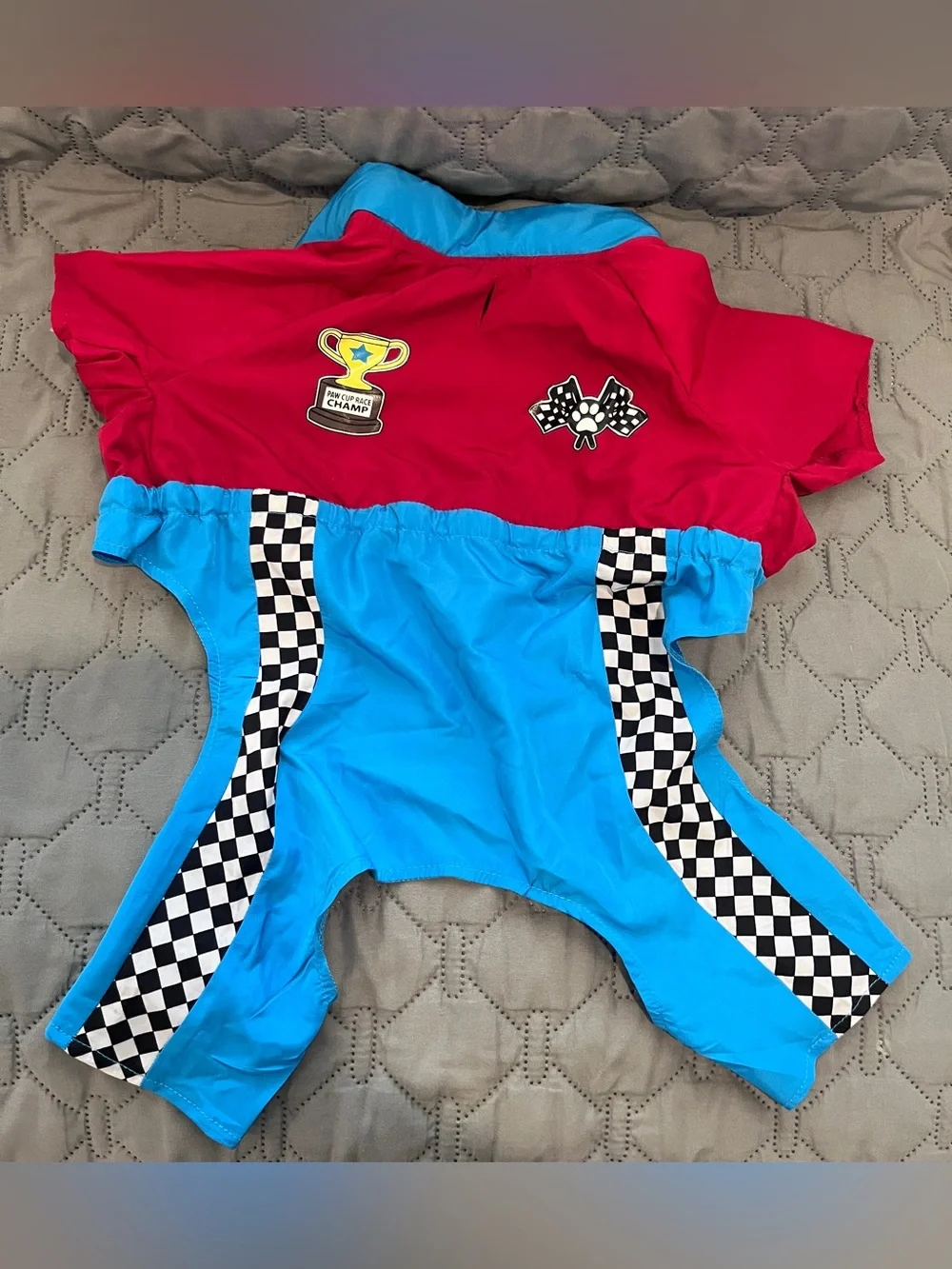 Hyde & EEK! Boutique Race Car Driver Dog Costume Size Small
